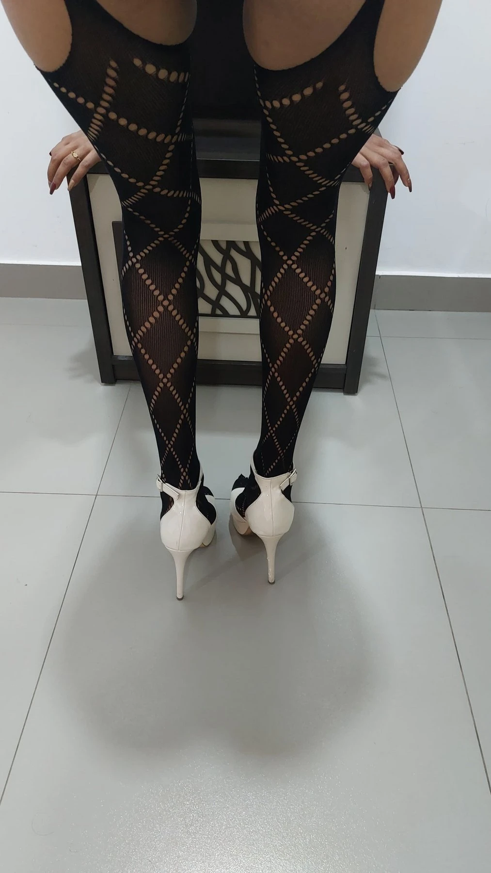Thanya Perara – Sri Lankan escort in Colombo — 2 / 11