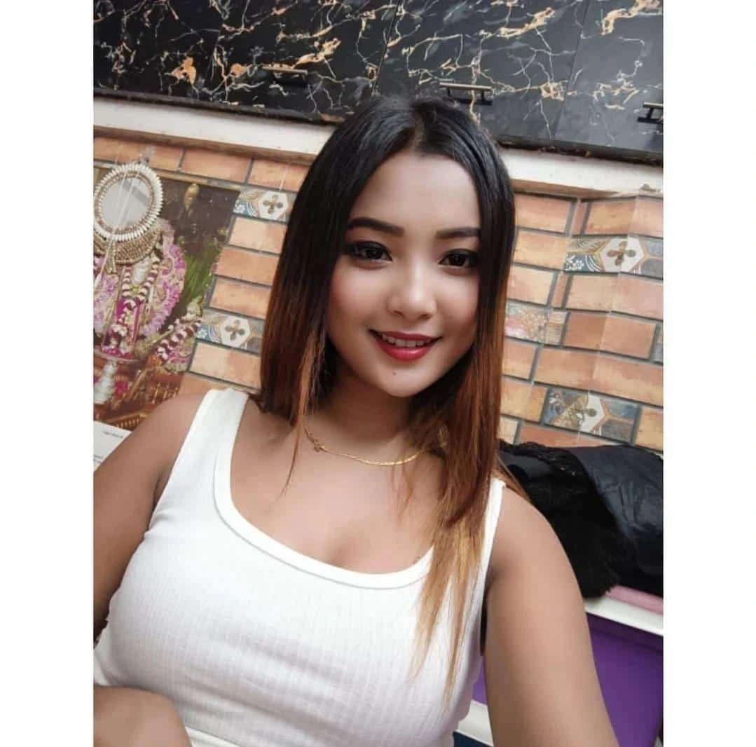 Premium agency genuine service – Indian escort in Kolkata — 2 / 4