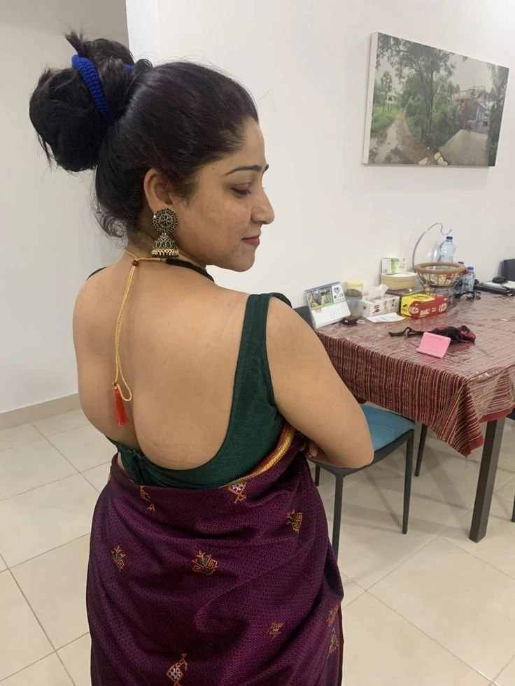 Mohini – escort in Pune — 2 / 3