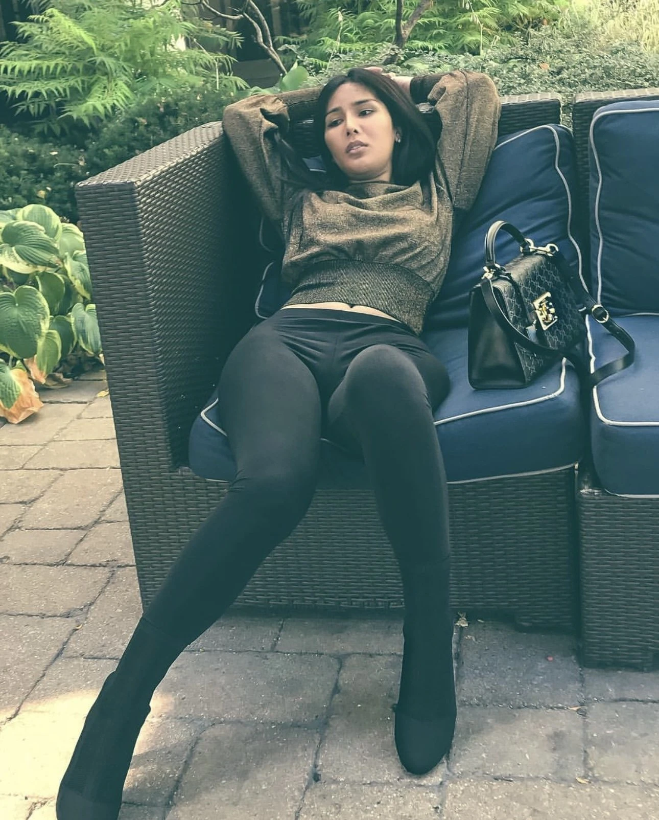 American Traveler | – American escort in New Delhi — 7 / 10
