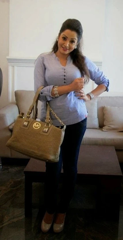 Shree S – Indian escort in Mumbai — 3 / 4