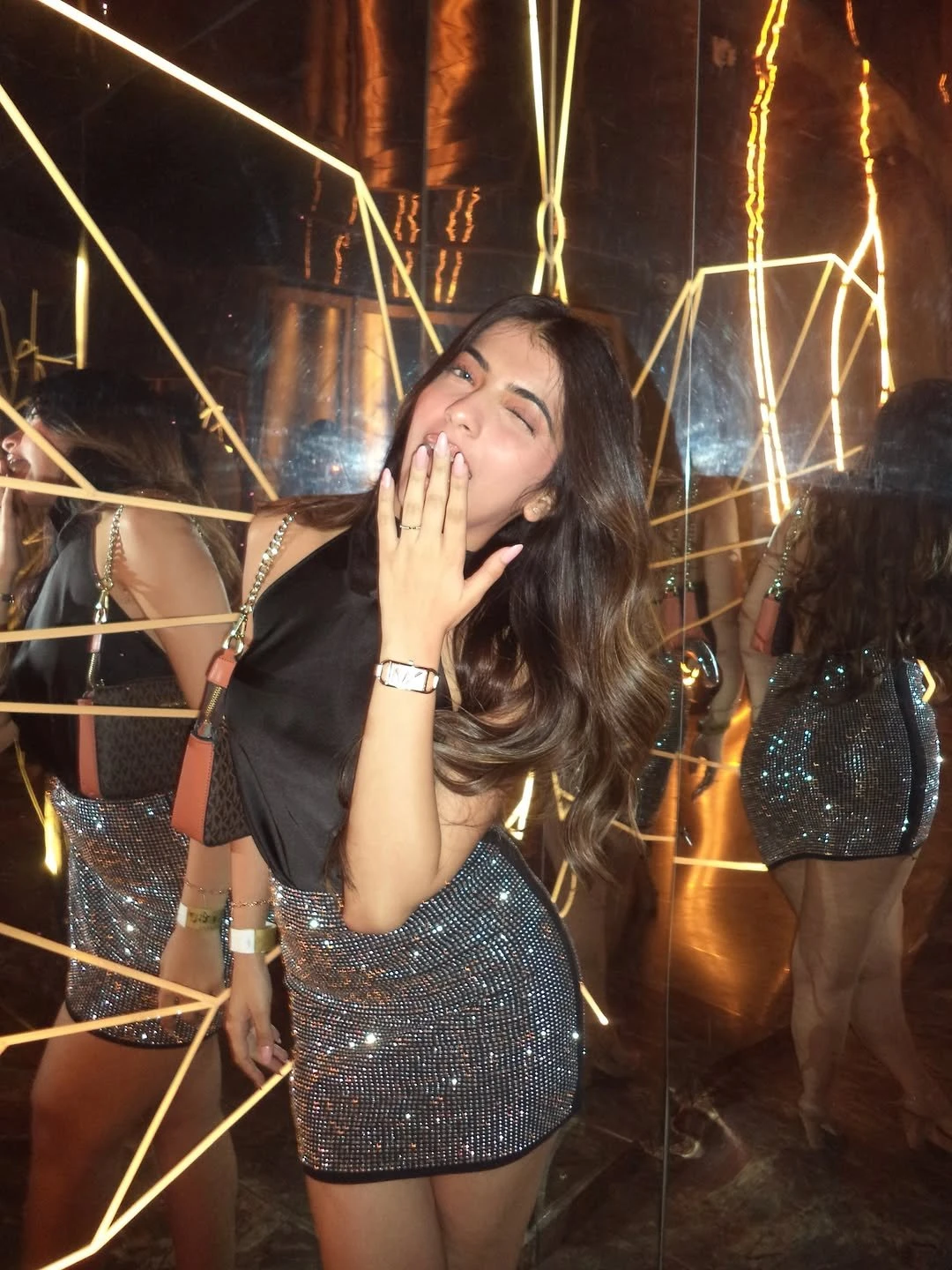 Sanvi Escort – Indian escort in Thane — 3 / 6