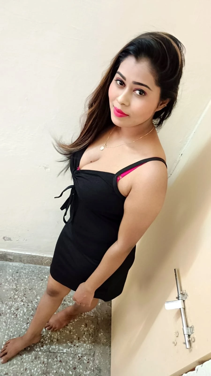 Komal – Indian masseuse in Mumbai — 2 / 3