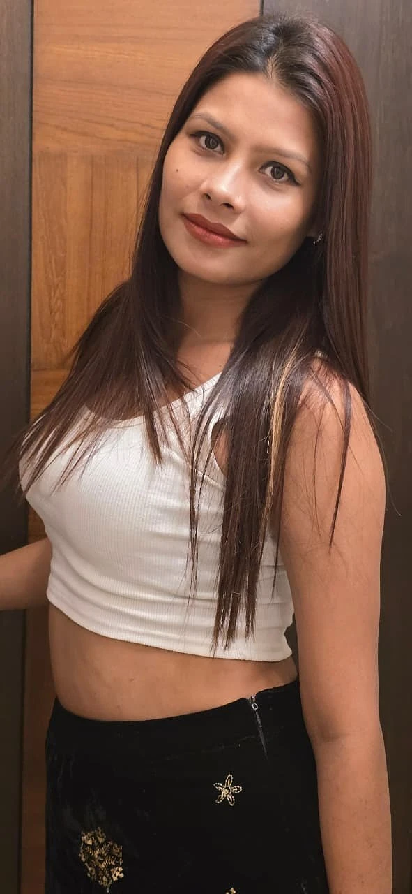 Preet – Indian escort in Pune — 2 / 6