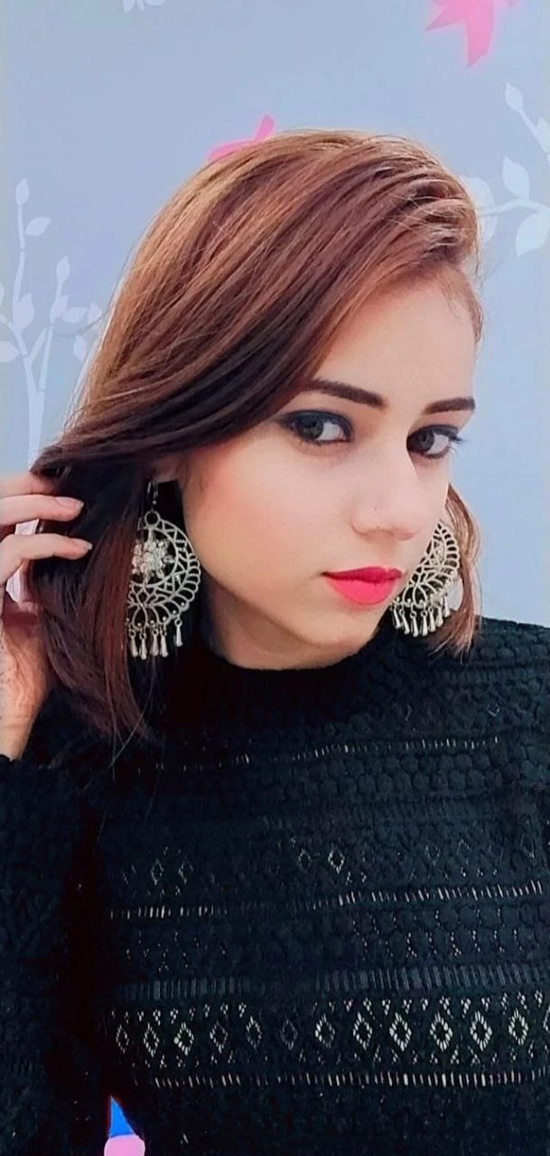 Falak Cam Show Real Meet – Indian escort in Hyderabad — 4 / 7