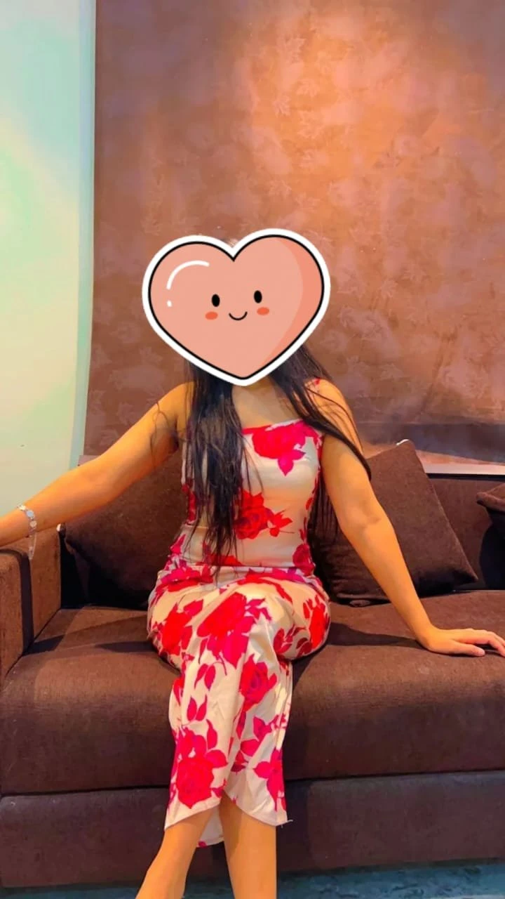 Anjali Patel – Indian escort in Pune — 2 / 4