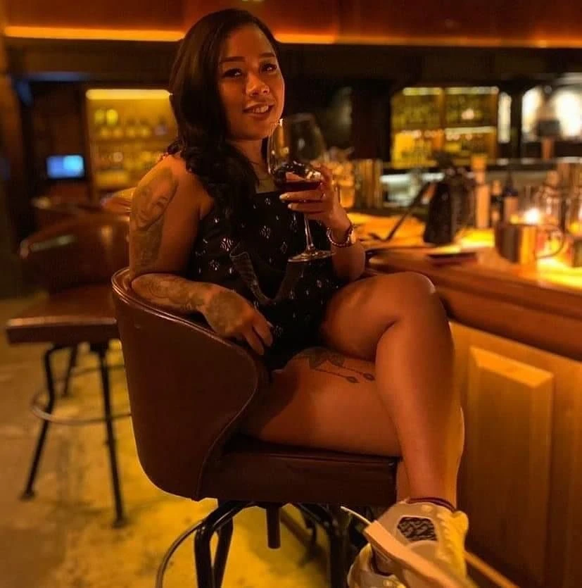 Clara – Indonesian escort in Hanoi — 4 / 5