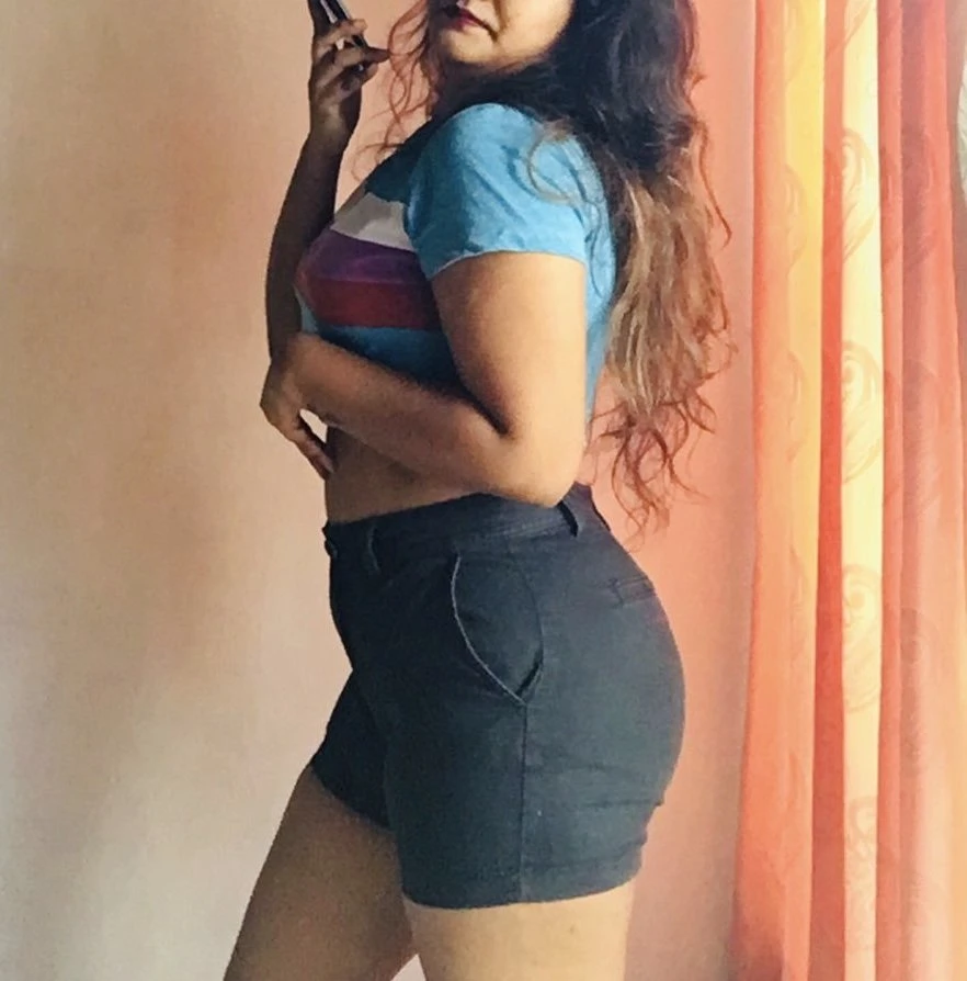 Peehu – Sri Lankan escort in Colombo — 8 / 17