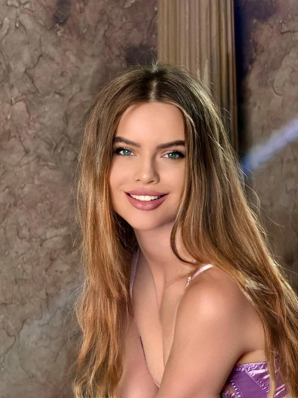 Ilona 🩷 – Russian escort in Beirut — 9 / 10
