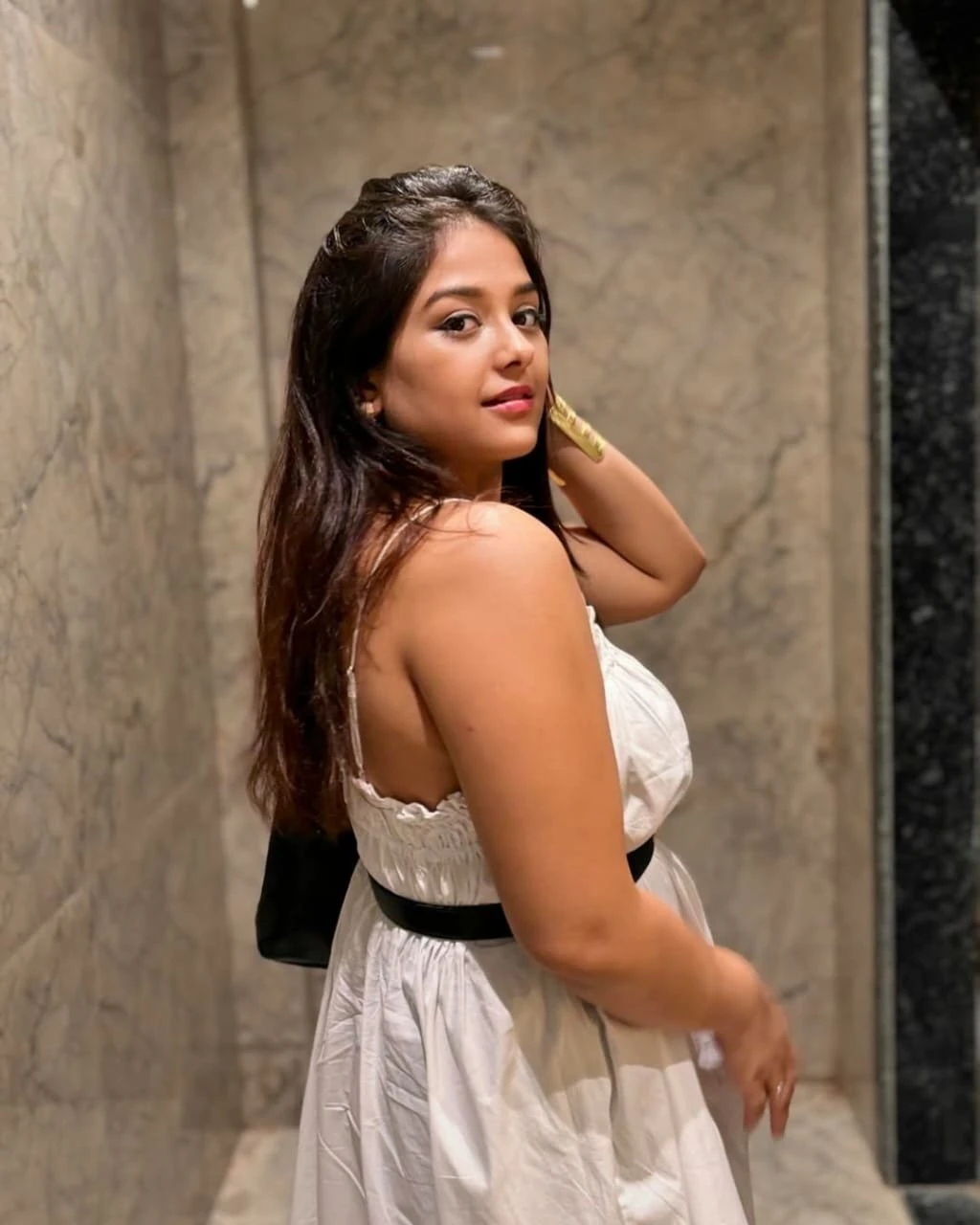 Anny – Indian escort in Navi Mumbai — 2 / 3