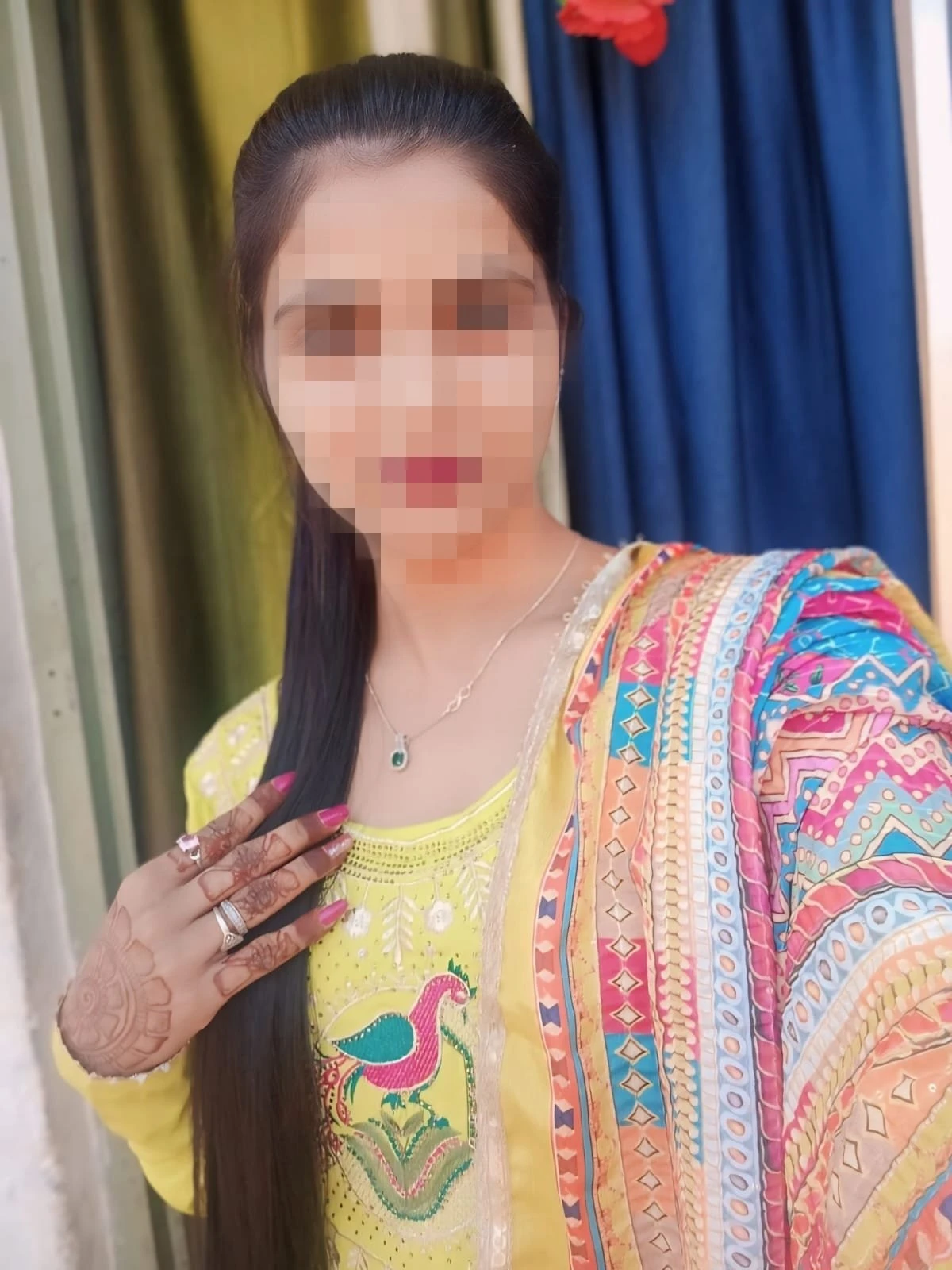 Sonal Cam and real meet – Indian escort in Noida — 5 / 10