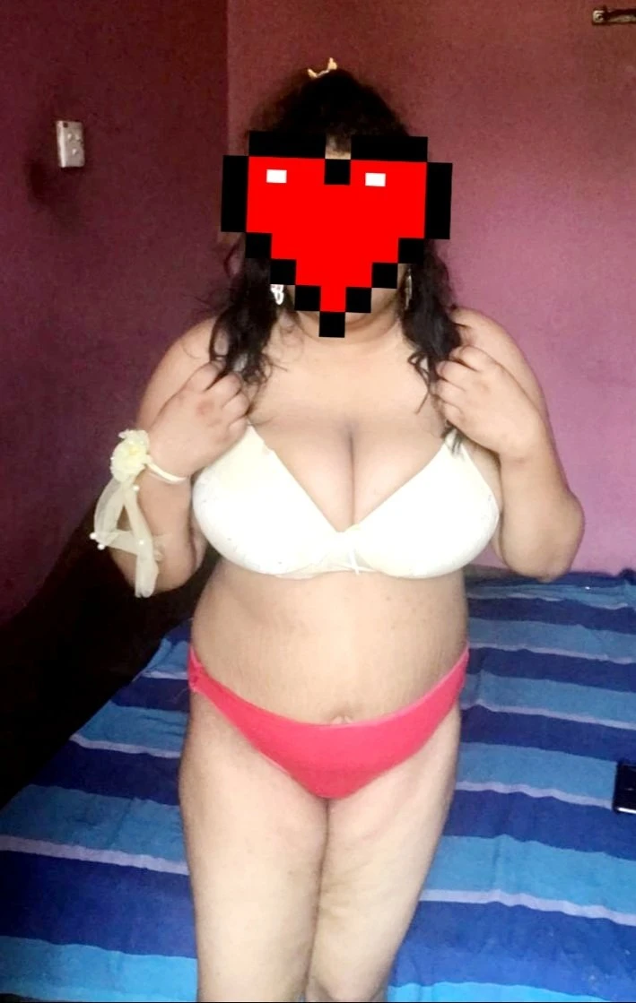Chubby Girl Full Service & Cam Servi – Sri Lankan escort in Colombo — 7 / 8