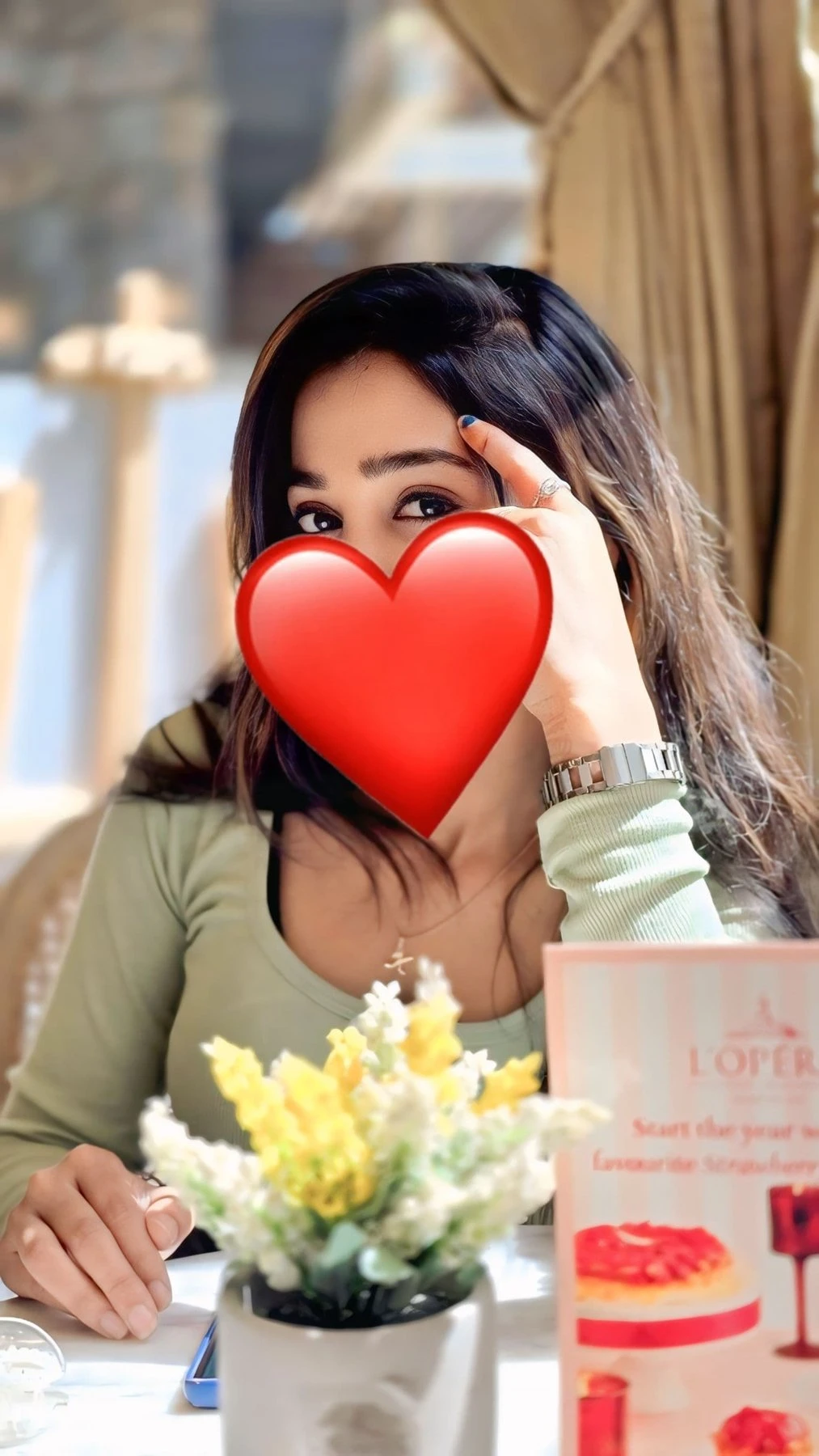 Sonia Cam and Real Meet – Indian escort in New Delhi — 2 / 9