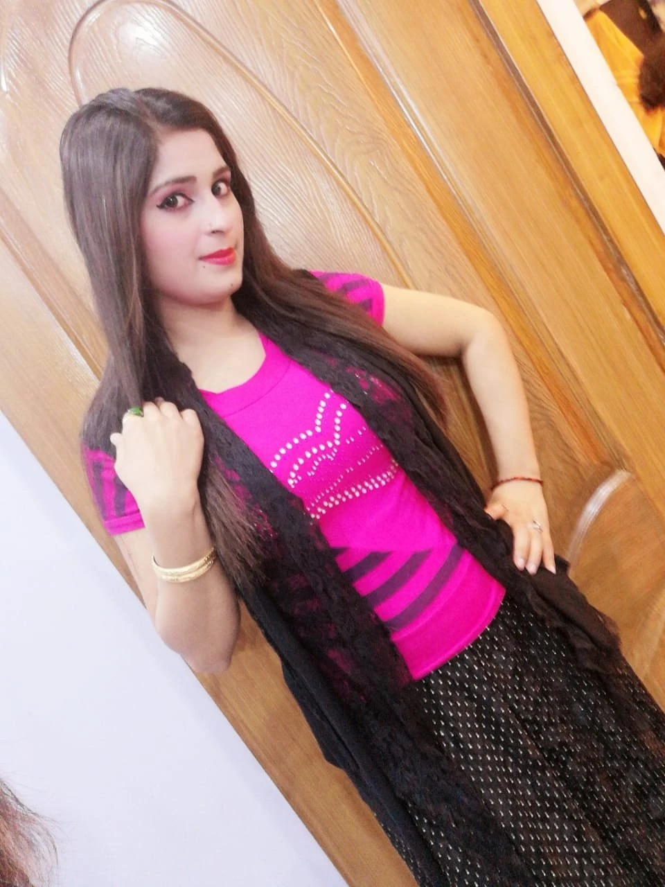 Nomi Escorts in Karachi – Pakistani escort in Karāchi, Escort, Karāchi
