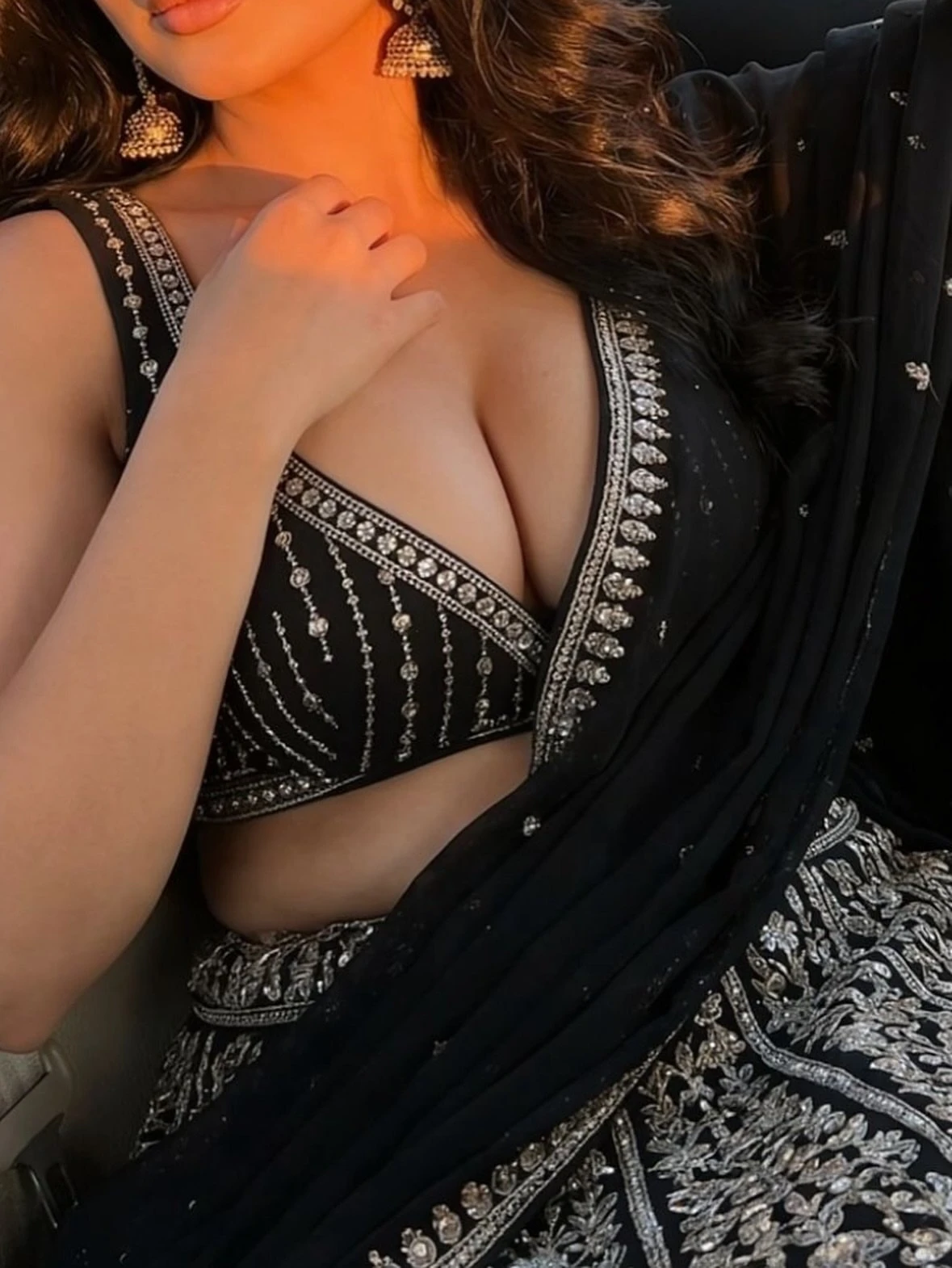 Decent and Friendly Girl Ready for Sex – Indian escort in Hyderabad — 5 / 6