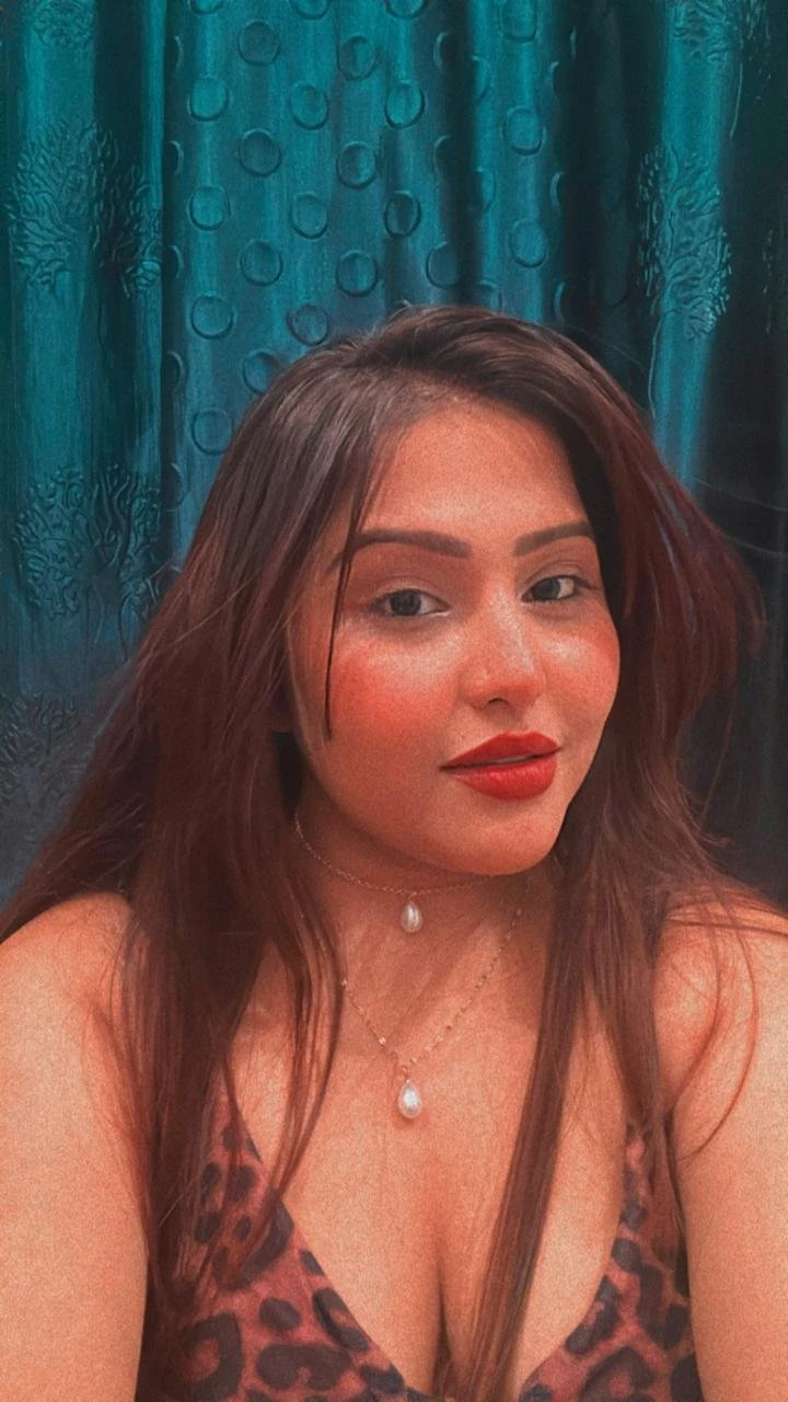 Arohi High Profile Escort – Indian escort in Pune — 4 / 5