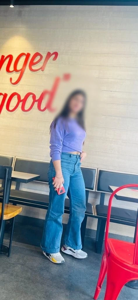 Alisha Independent – Indian escort in New Delhi — 3 / 4