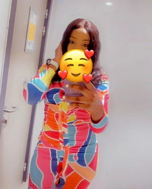 Damsel – Nigerian escort in Lomé — 3 / 4