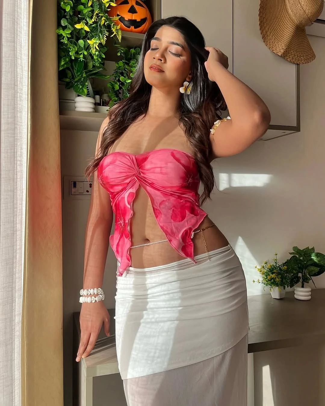 Aashi – Indian escort in Kochi — 3 / 6