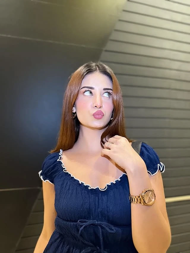 Naira – Indian escort in Mumbai — 3 / 5