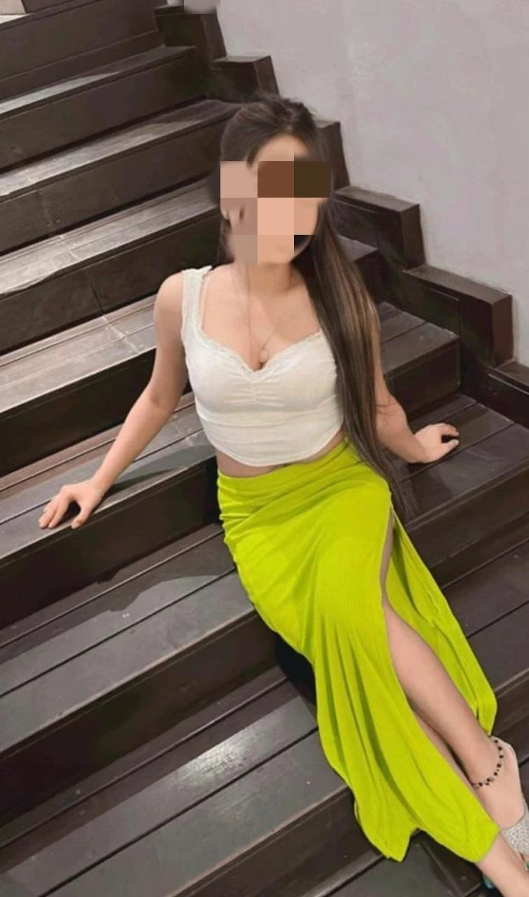 Anshu – escort in Pune — 1 / 3
