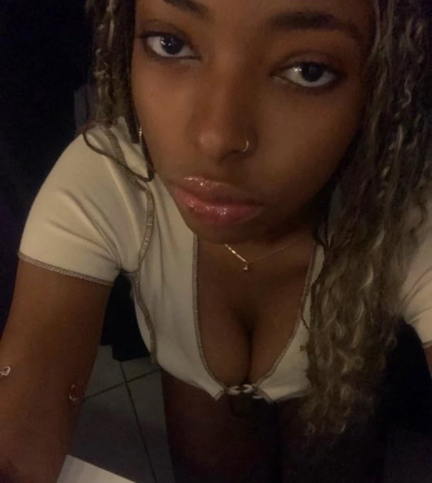 Sheath – escort in Maldives — 2 / 5