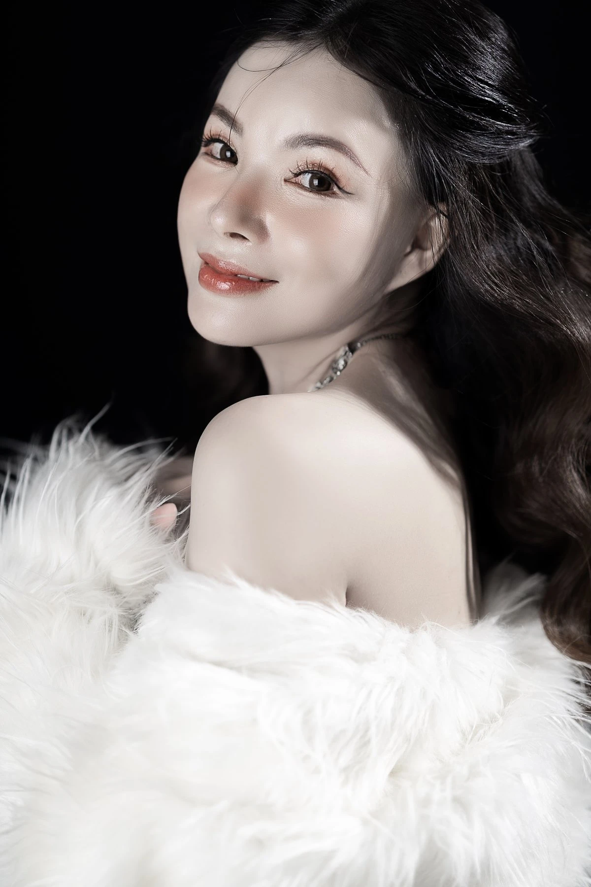 Layla – Vietnamese escort in Ho Chi Minh City — 2 / 5