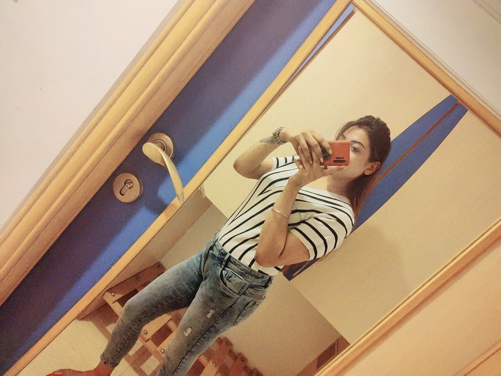 Sneha – Indian escort in Mumbai — 2 / 4