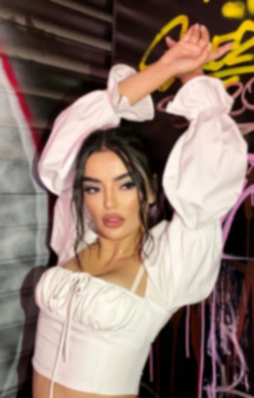 Eviann, Young Tall Sexy Russian Escort – Russian escort in New Delhi — 7 / 9