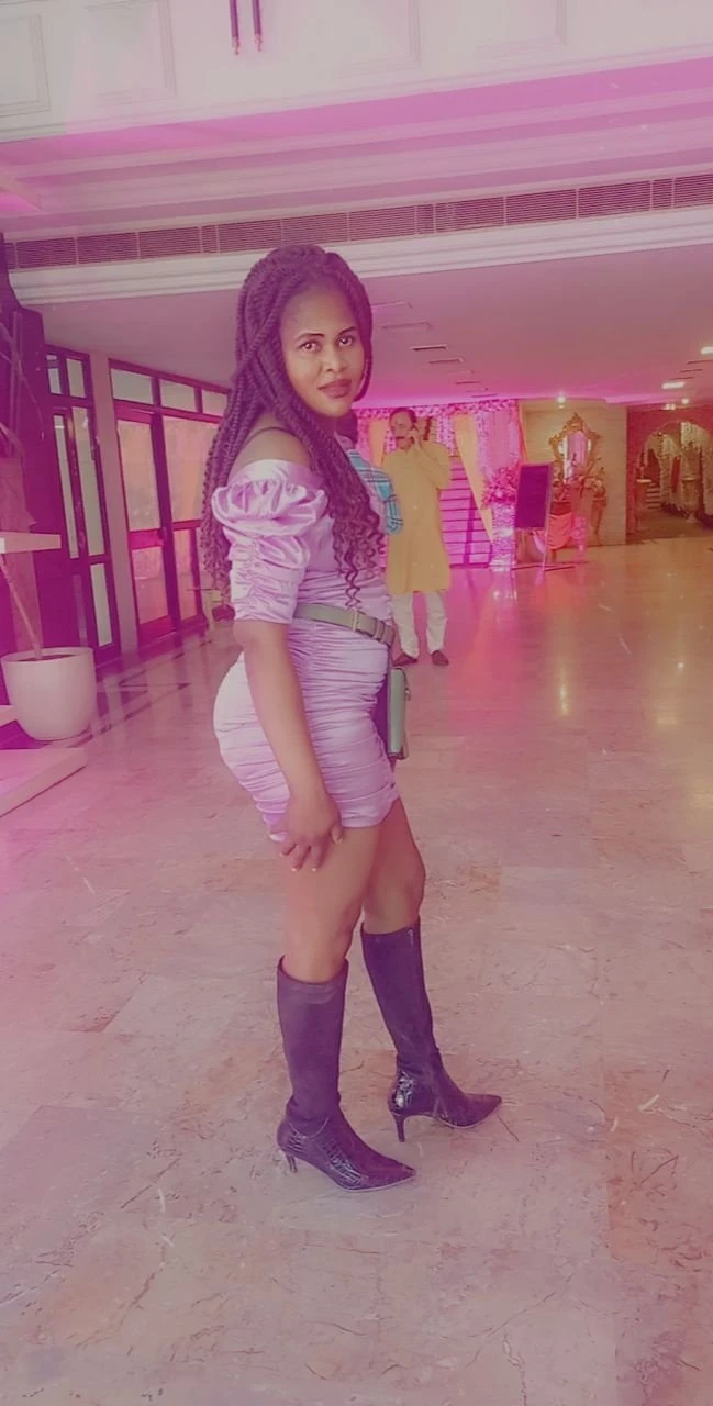 Jessy – Rwandan escort in Noida — 2 / 4