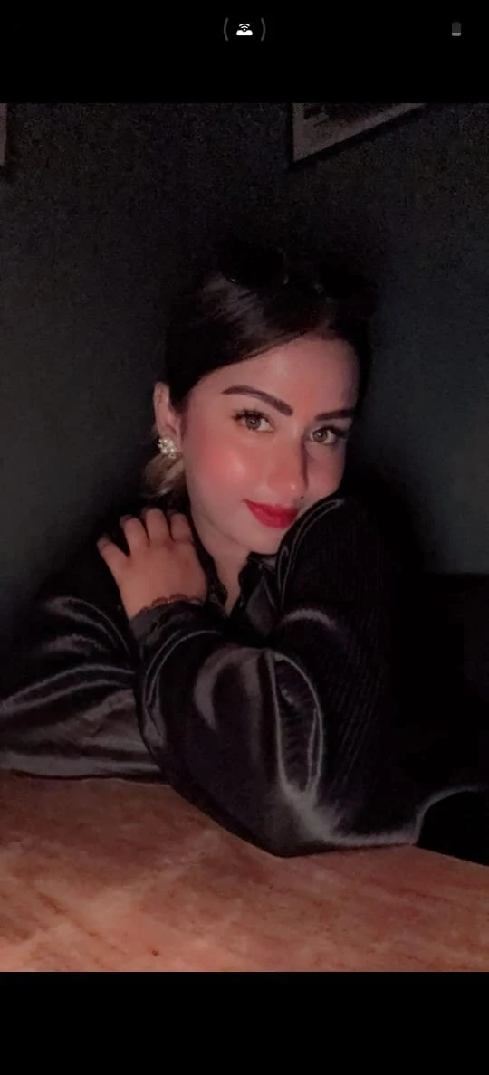 Reena Escorts – Indian escort in Hyderabad — 4 / 14