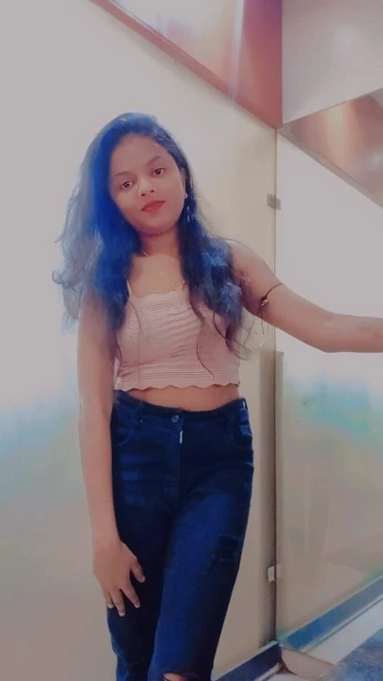 Riya Shah – Indian escort in Vadodara — 3 / 4