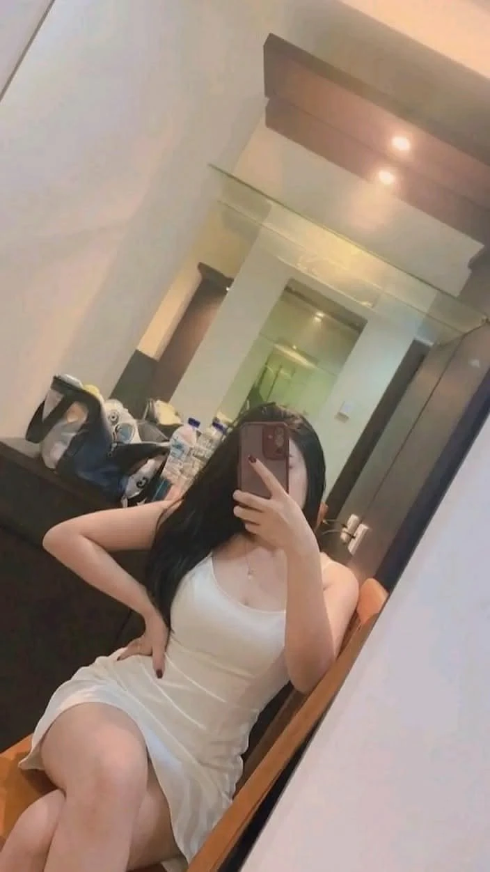 Janvi – escort in Bangalore — 2 / 4