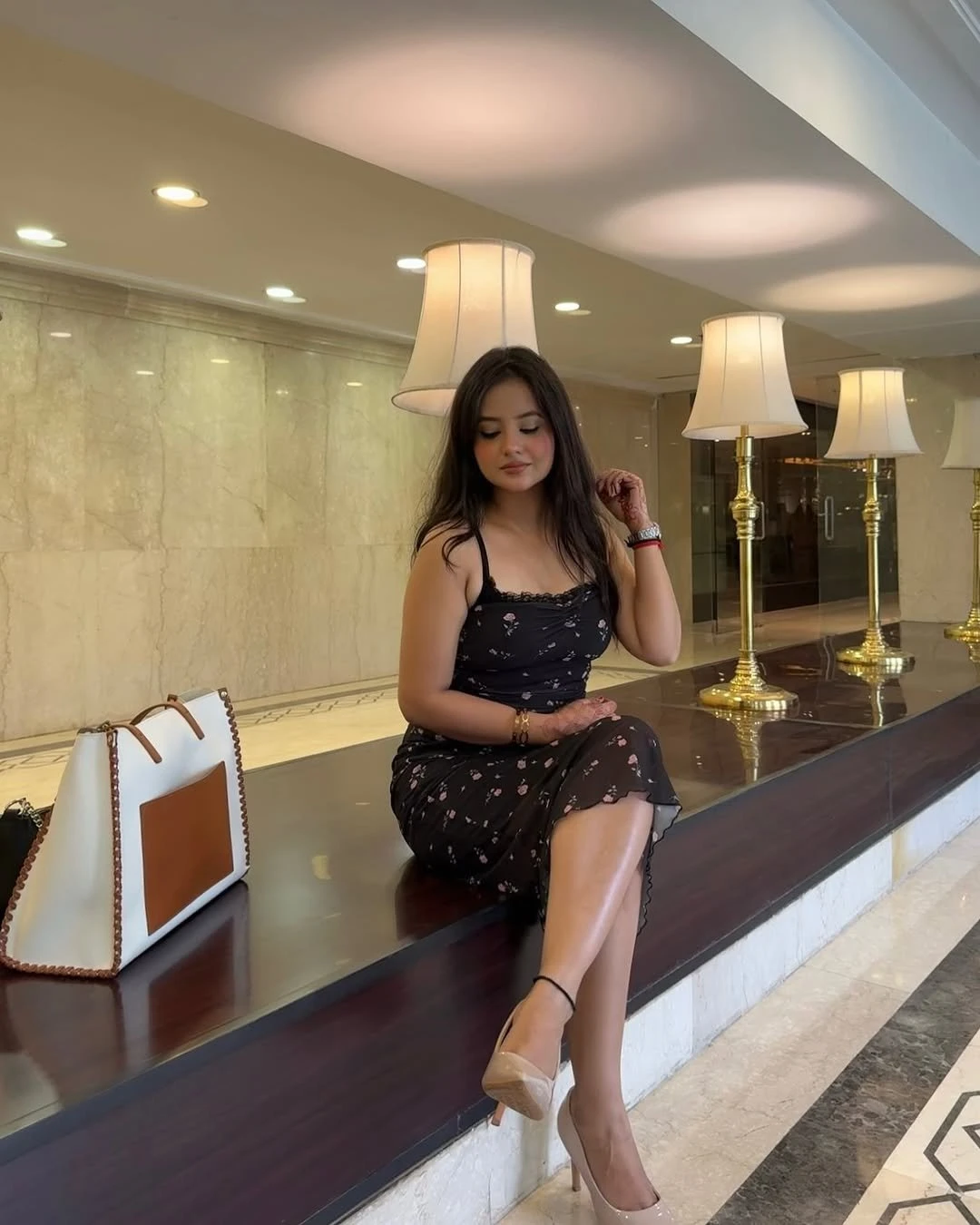 Bhavya – Indian escort in Kochi — 3 / 6