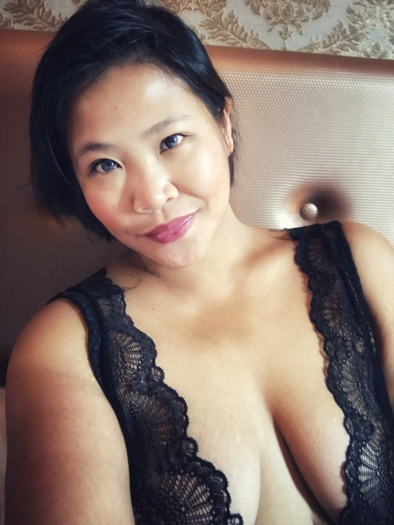 Kinky Velvet Independent – Filipino escort in Hong Kong — 6 / 8