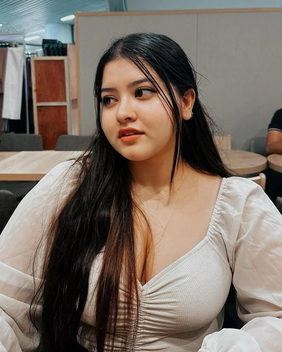 Hemani Varma – Indian escort in Ludhiana — 2 / 4