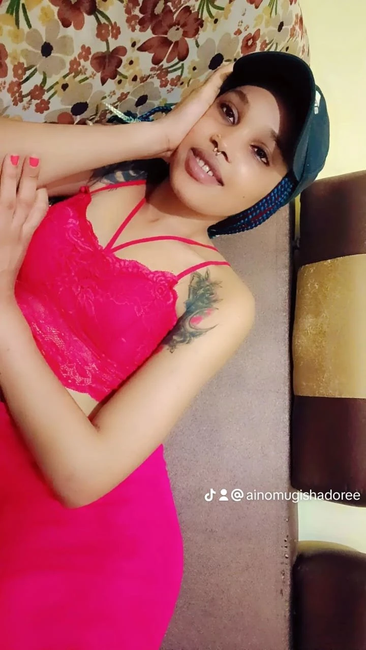 Zari – Kenyan escort in New Delhi — 2 / 3