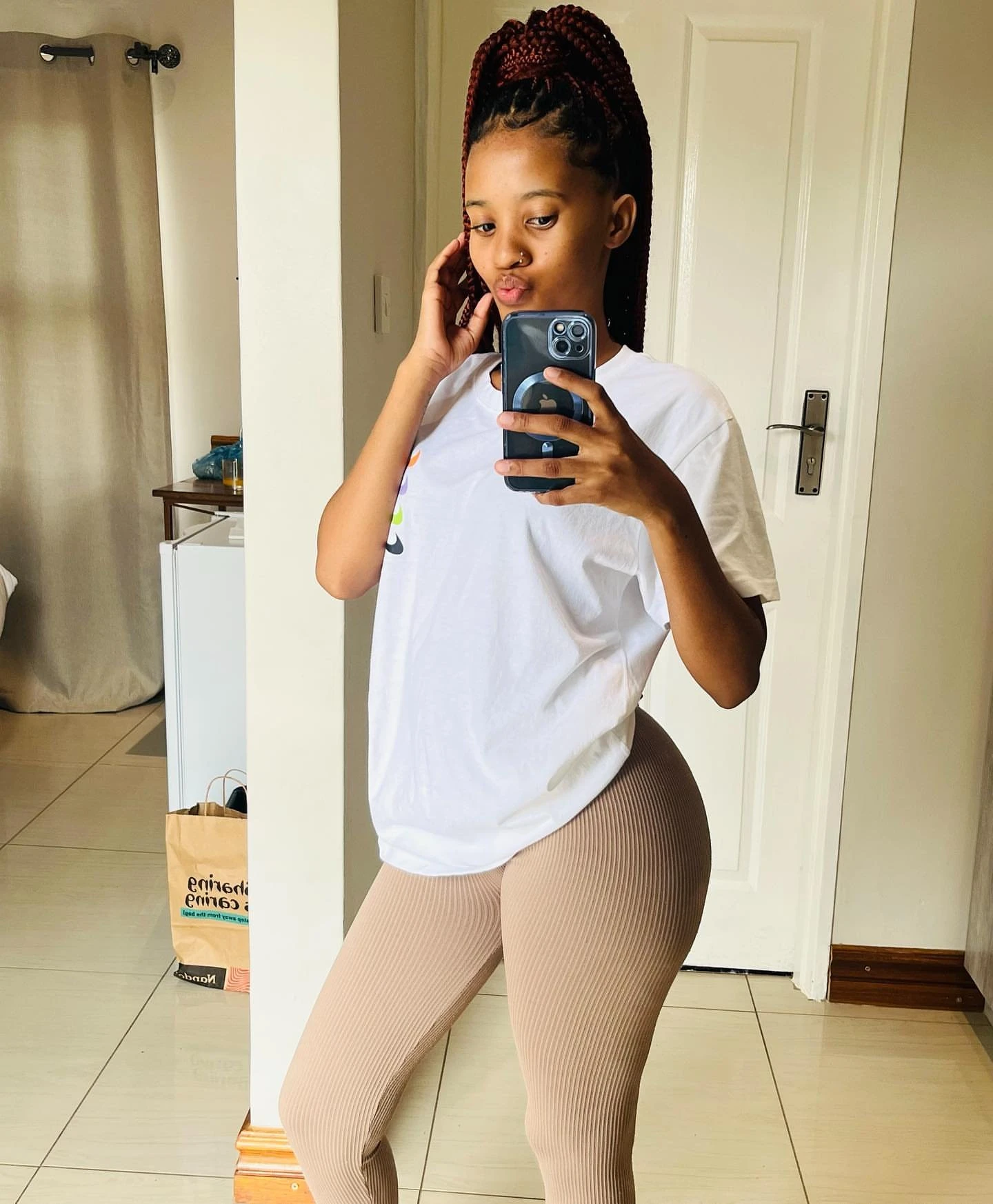 Slim Sweet Sultry Ciara – Sierra Leonean escort in Ludhiana — 2 / 3