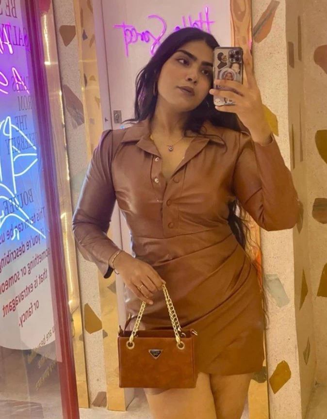 Hyderabad Vip Call Girl Available – Indian escort in Hyderabad — 2 / 3