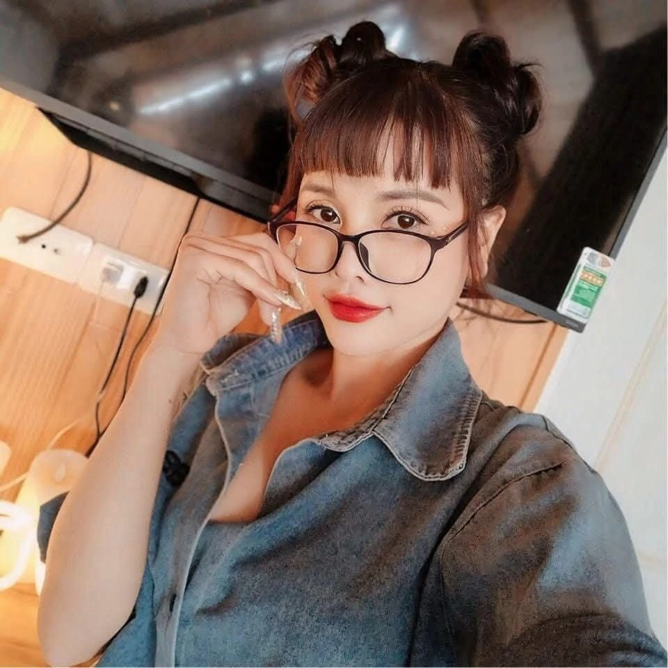 Ruby 60usd – Vietnamese escort in Da Nang — 5 / 12