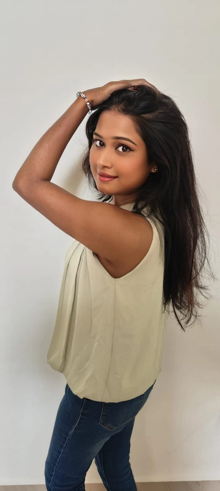 Shemale escorts College Girl for Sex – Indian escort in Hyderabad — 1 / 3
