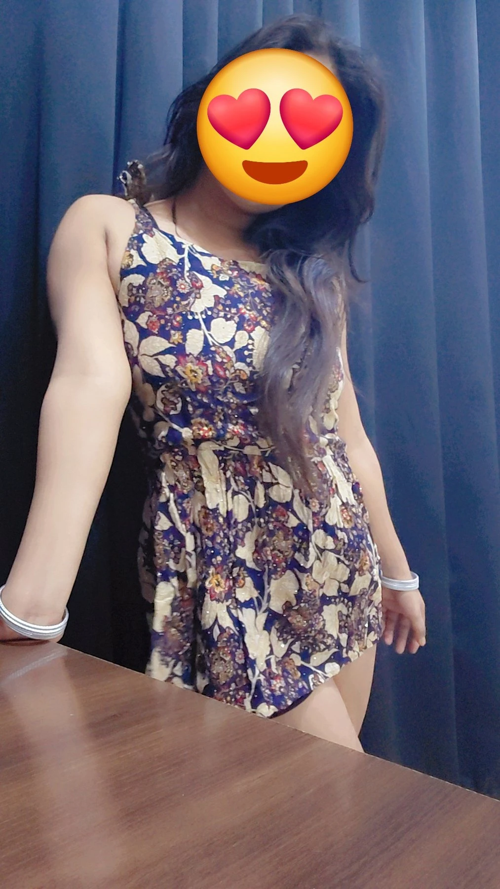 Soniya Sharma (CAM&Real) – Indian escort in Noida — 5 / 7