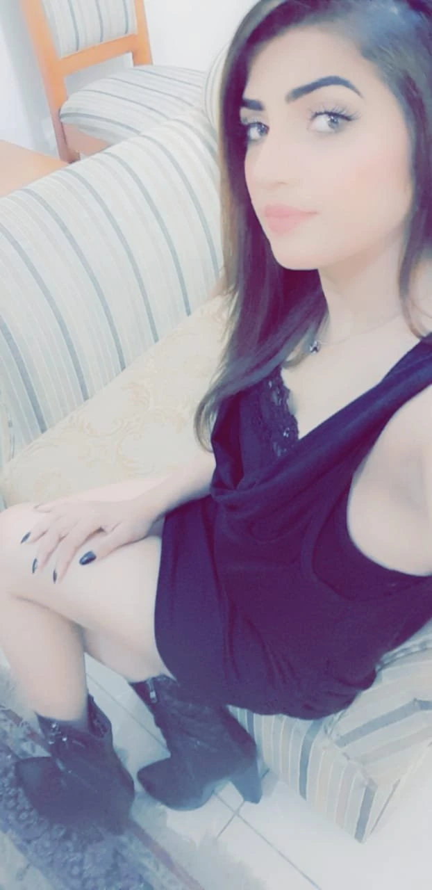 Sweta Malik – escort in Mumbai — 5 / 7