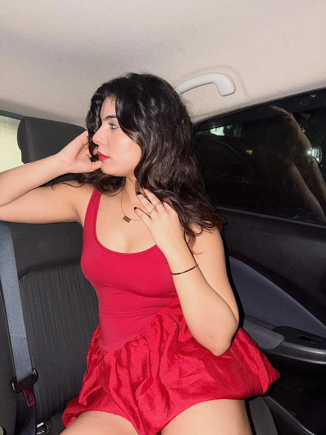 Rianna Escort – Indian escort in Visakhapatnam — 3 / 5