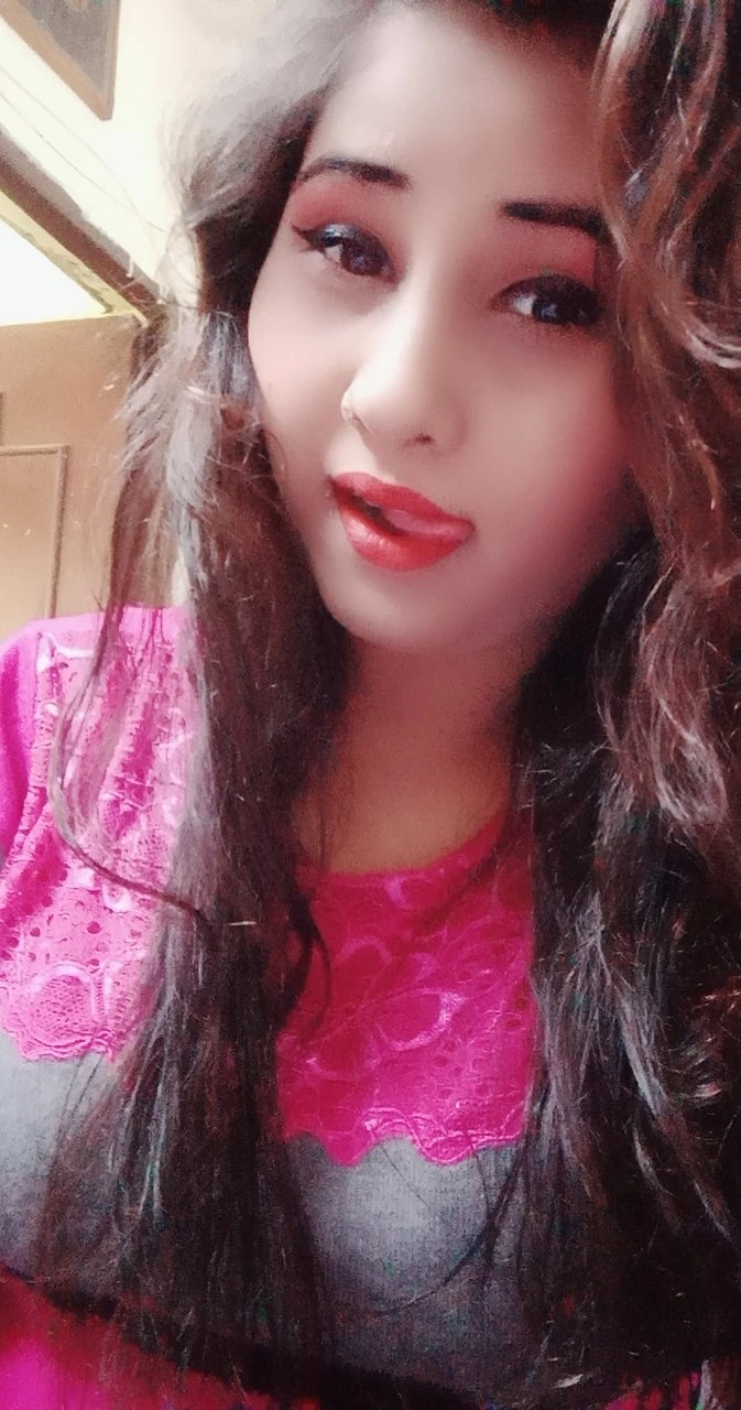 MAHIMA SINGH – escort in Noida — 3 / 5