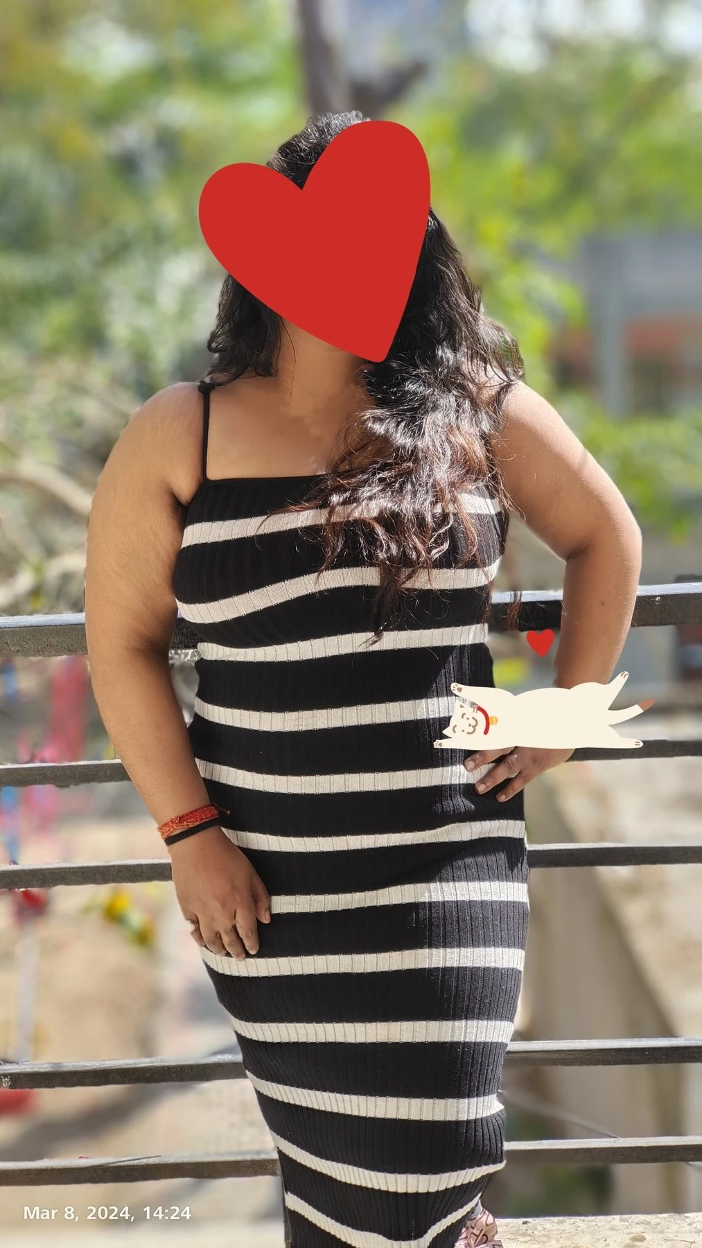 Somika (Cam and Real meet) – Indian escort in New Delhi — 4 / 9