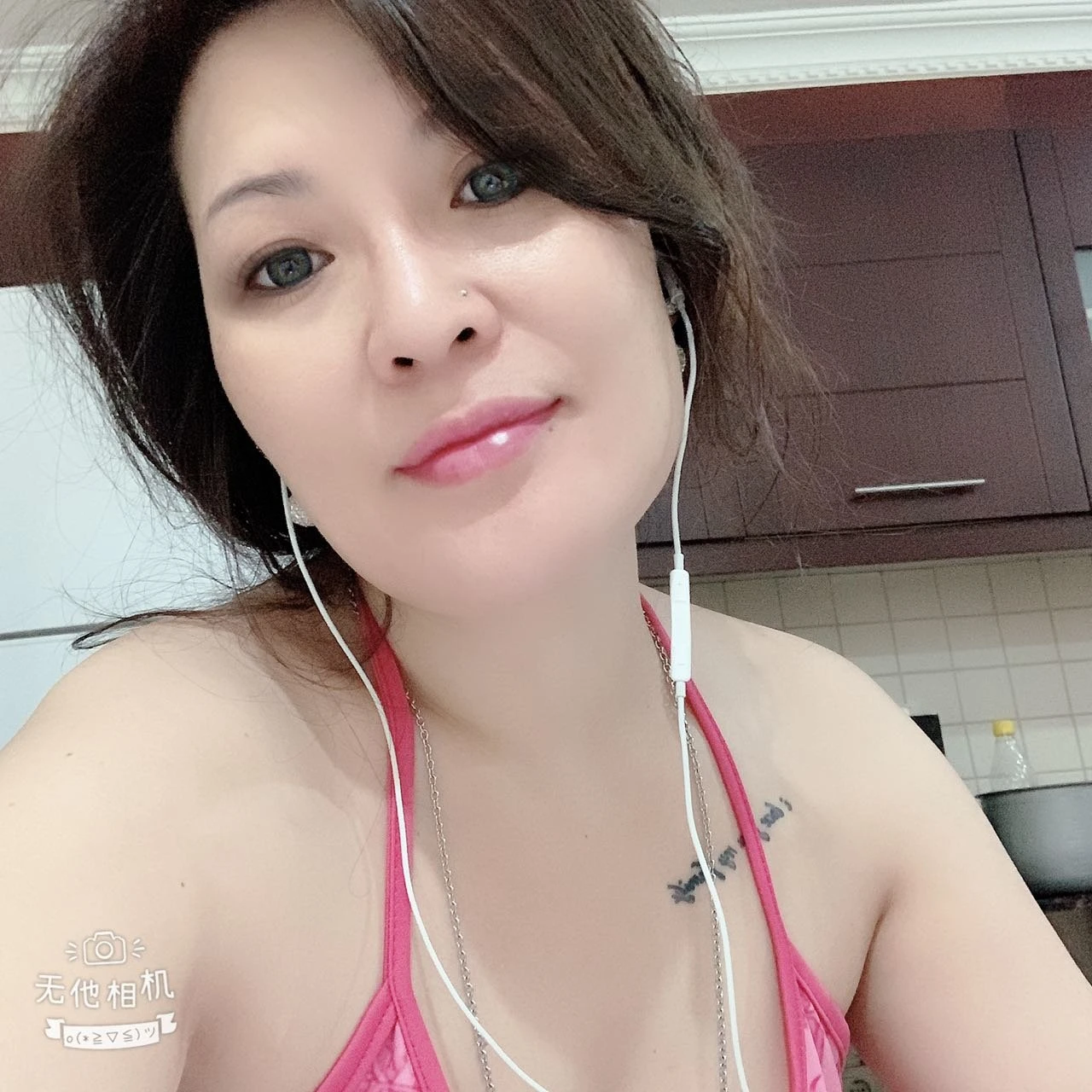 Lina – Chinese escort in Erbil — 2 / 4