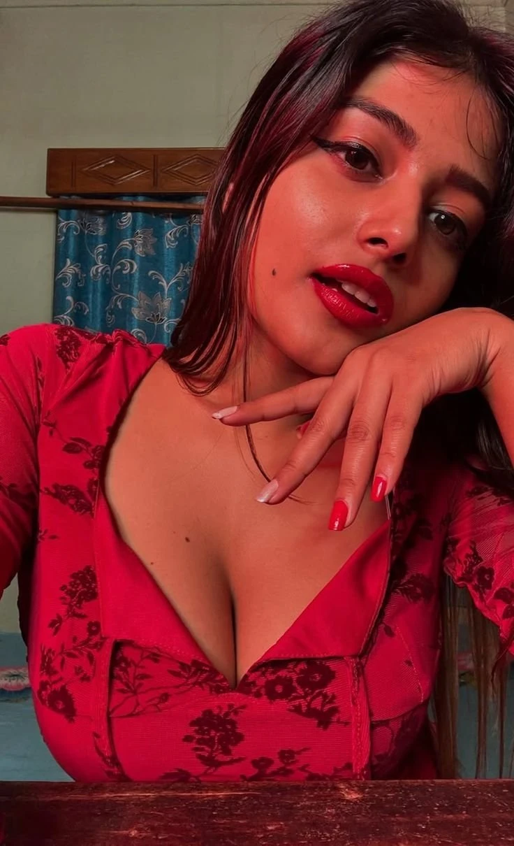 Muskan Khan – Indian escort in Hyderabad — 4 / 6