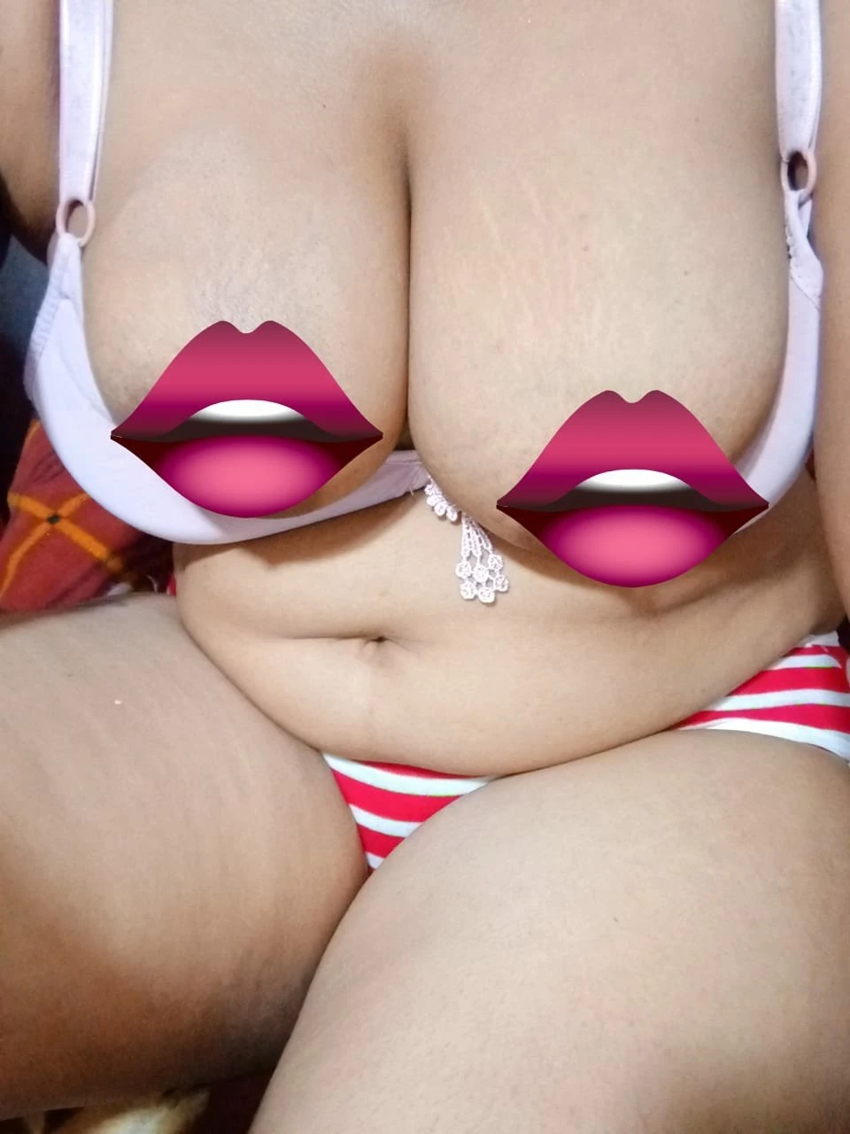 Nilu Cam – Sri Lankan escort in Colombo — 3 / 5
