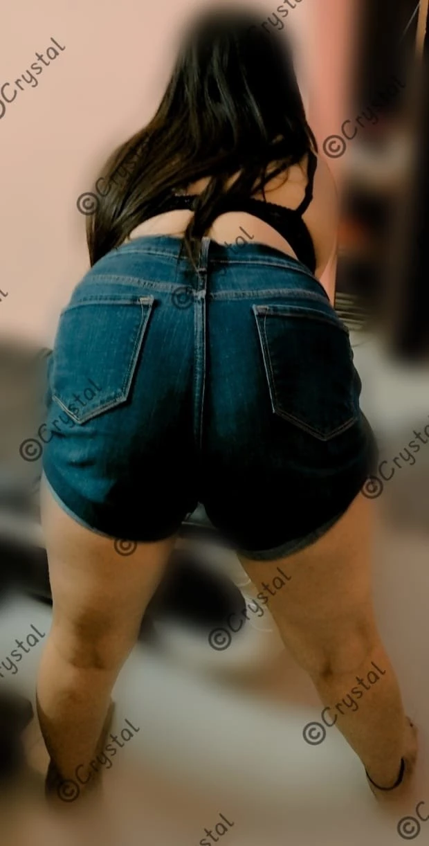 Crystal Web Cam Model – Indian escort in Mumbai — 5 / 6